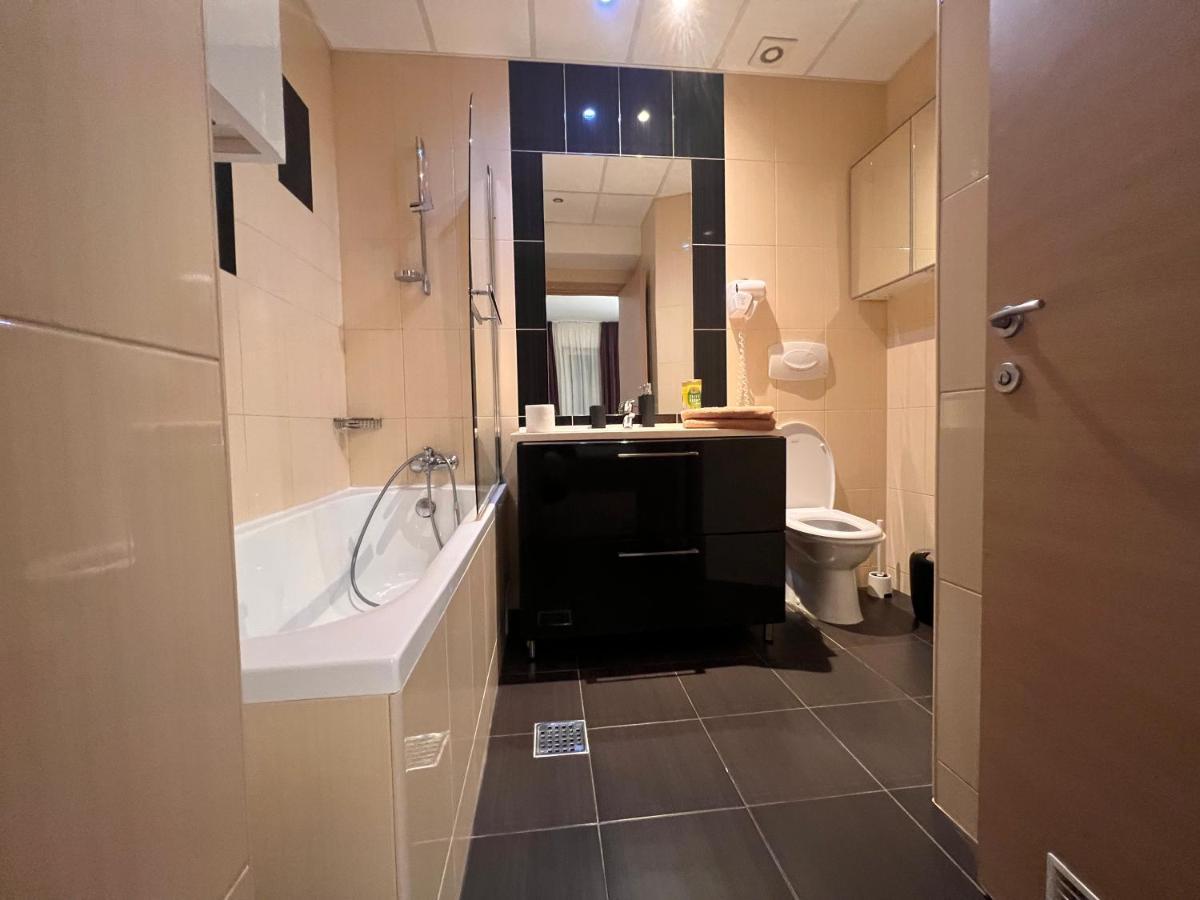 Residence Rin Grand Vitan Букурещ Екстериор снимка